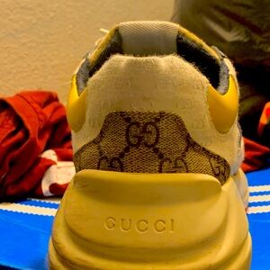 Gucci  fashion sneakers